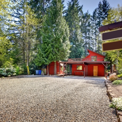 DRIVEWAY STONES